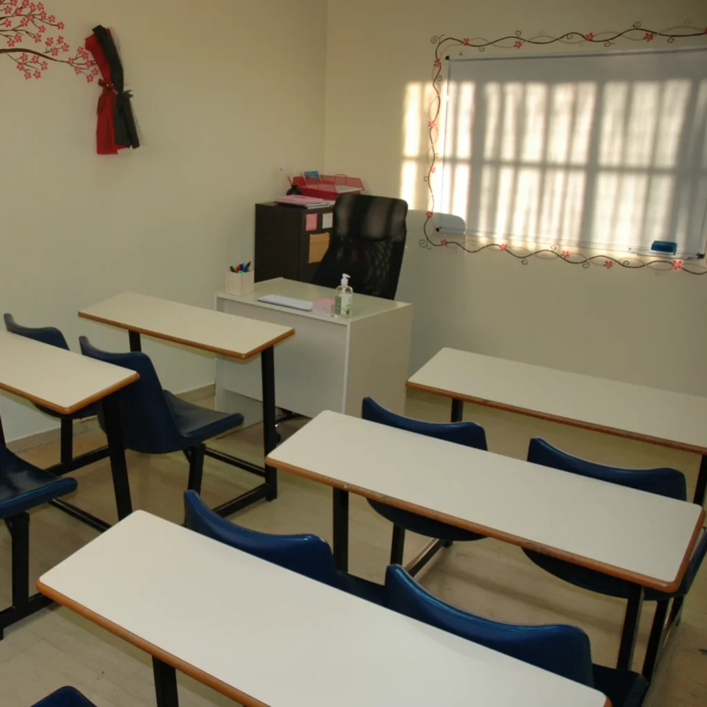 HORIZON LANGUAGE SCHOOL CLASS 2