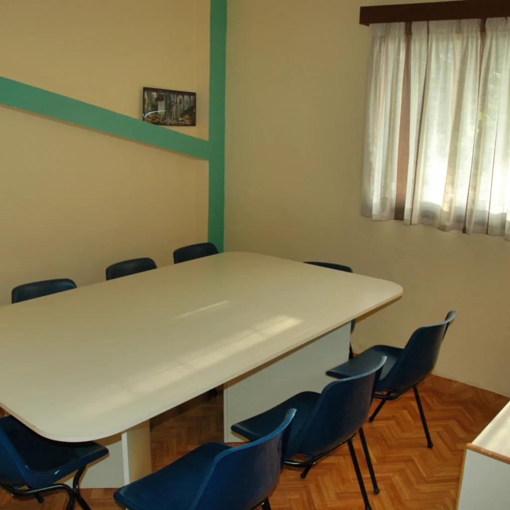 HORIZON LANGUAGE SCHOOL TOP CLASSROOM