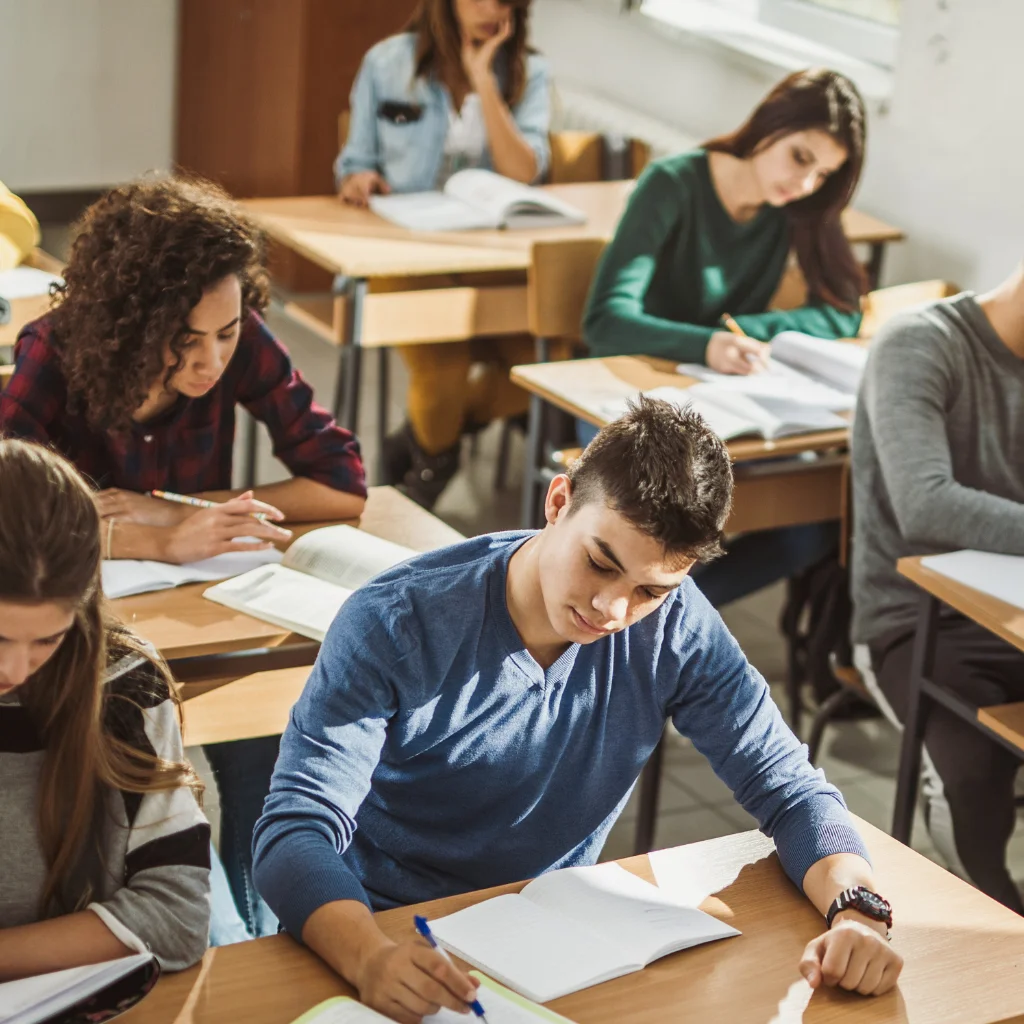 Horizon language school, proficiency classes, thesaloniki, φροντιστήριο αγγλικών θεσσαλονίκη, τούμπα